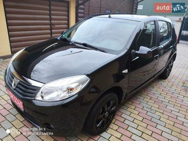 Черный Дачия Сандеро, объемом двигателя 1.2 л и пробегом 155 тыс. км за 4950 $, фото 6 на Automoto.ua