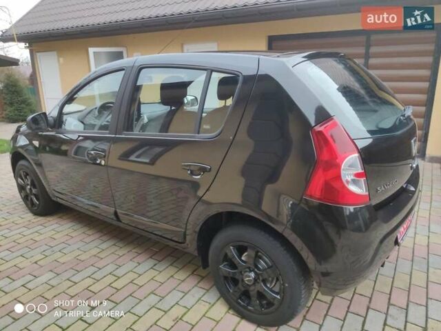 Черный Дачия Сандеро, объемом двигателя 1.2 л и пробегом 155 тыс. км за 4950 $, фото 5 на Automoto.ua