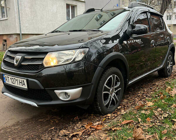 Черный Дачия Сандеро, объемом двигателя 1.5 л и пробегом 215 тыс. км за 7650 $, фото 3 на Automoto.ua