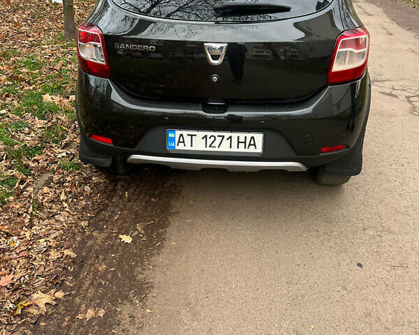 Черный Дачия Сандеро, объемом двигателя 1.5 л и пробегом 215 тыс. км за 7650 $, фото 5 на Automoto.ua