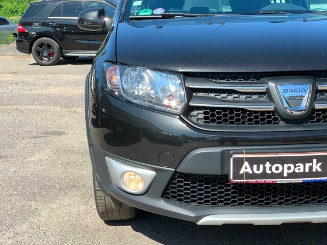 Черный Дачия Сандеро, объемом двигателя 0.9 л и пробегом 211 тыс. км за 6980 $, фото 11 на Automoto.ua