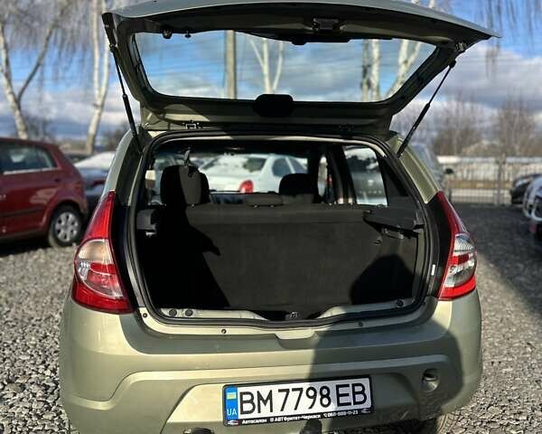 Коричневий Дачія Sandero, об'ємом двигуна 1.4 л та пробігом 185 тис. км за 3900 $, фото 17 на Automoto.ua