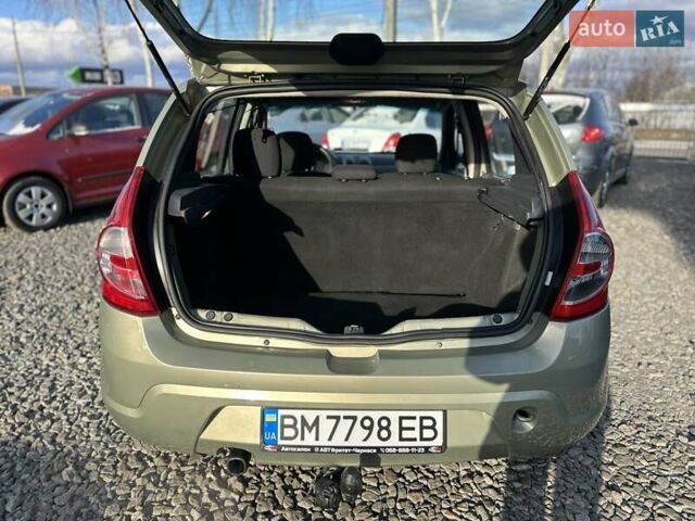 Коричневий Дачія Sandero, об'ємом двигуна 1.4 л та пробігом 185 тис. км за 3900 $, фото 14 на Automoto.ua