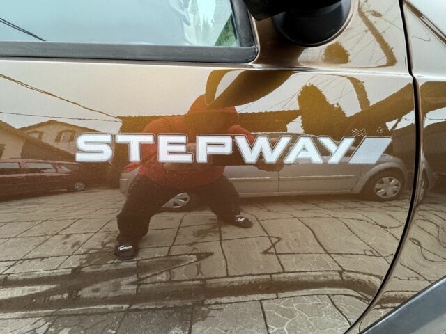 Коричневый Дачия Сандеро, объемом двигателя 1.6 л и пробегом 189 тыс. км за 6300 $, фото 16 на Automoto.ua