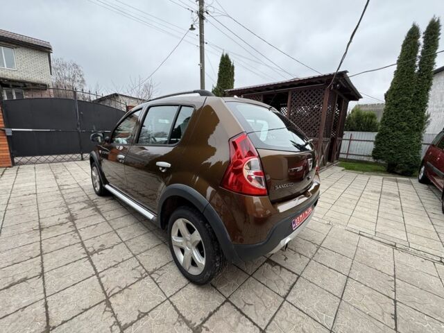 Коричневый Дачия Сандеро, объемом двигателя 1.6 л и пробегом 189 тыс. км за 6300 $, фото 5 на Automoto.ua