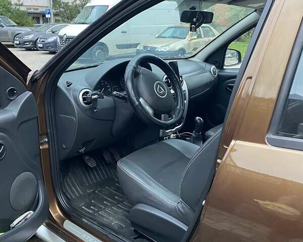 Коричневий Дачія Sandero, об'ємом двигуна 1.46 л та пробігом 213 тис. км за 7000 $, фото 10 на Automoto.ua