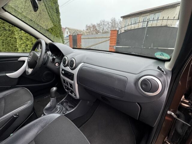 Коричневый Дачия Сандеро, объемом двигателя 1.6 л и пробегом 189 тыс. км за 6300 $, фото 10 на Automoto.ua