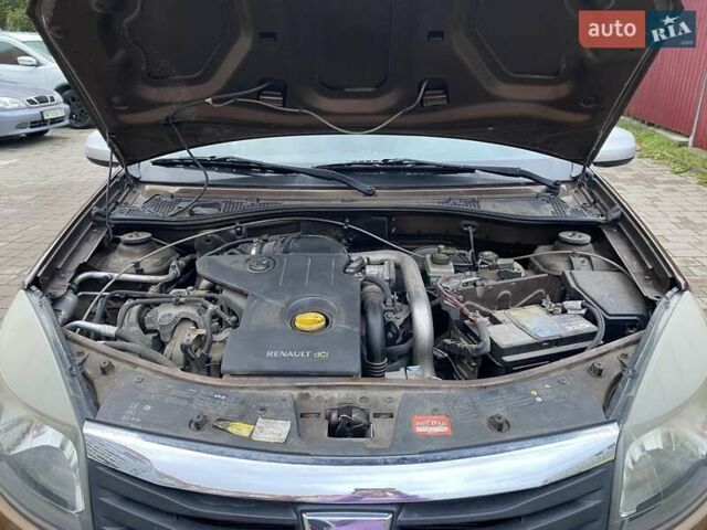 Коричневий Дачія Sandero, об'ємом двигуна 1.46 л та пробігом 213 тис. км за 7000 $, фото 3 на Automoto.ua