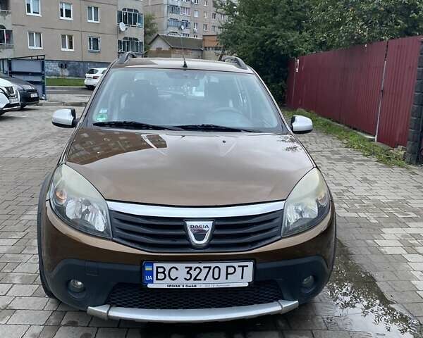 Коричневий Дачія Sandero, об'ємом двигуна 1.46 л та пробігом 213 тис. км за 7000 $, фото 1 на Automoto.ua