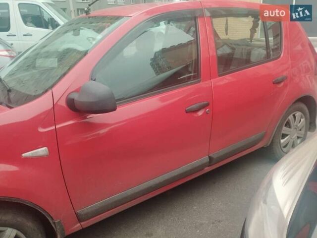 Красный Дачия Сандеро, объемом двигателя 1.39 л и пробегом 175 тыс. км за 3600 $, фото 2 на Automoto.ua