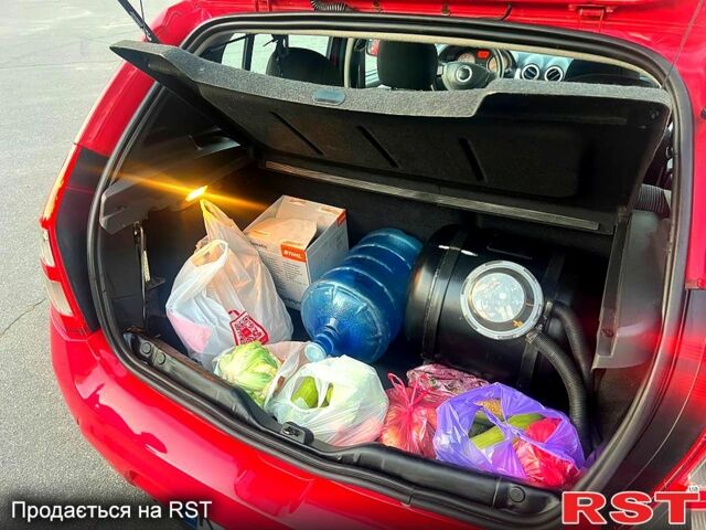 Червоний Дачія Sandero, об'ємом двигуна 1.6 л та пробігом 232 тис. км за 4800 $, фото 7 на Automoto.ua