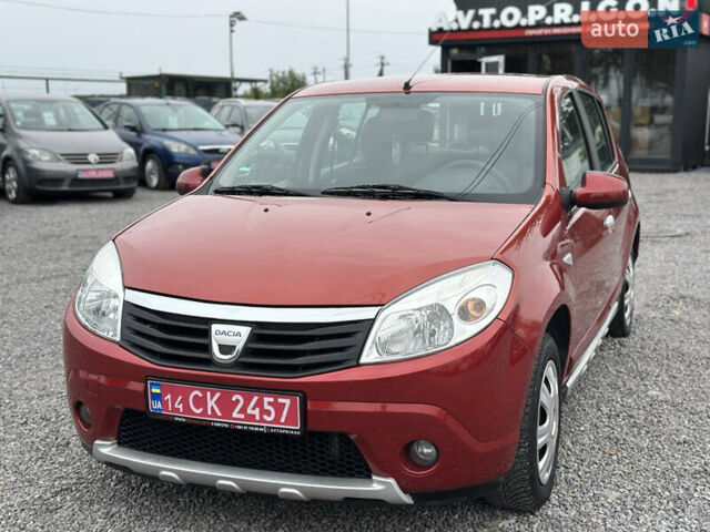 Червоний Дачія Sandero, об'ємом двигуна 1.4 л та пробігом 166 тис. км за 5600 $, фото 1 на Automoto.ua