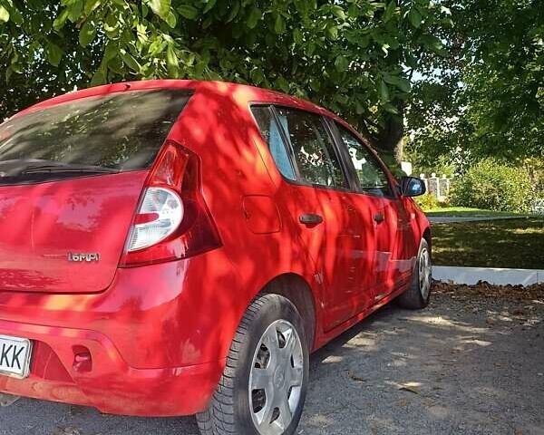 Дачия Сандеро 2008 в Виннице на Automoto.ua Красный Дачия Сандеро, объемом двигателя 1.6 л и пробегом 195 тыс. км за 4495 $, фото 10 на Automoto.ua