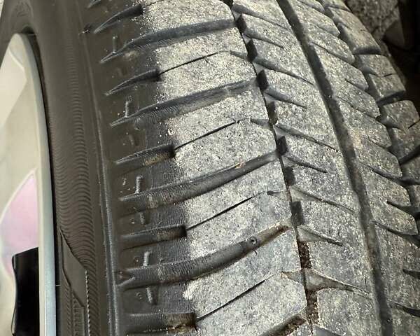 Красный Дачия Сандеро, объемом двигателя 1.39 л и пробегом 164 тыс. км за 4100 $, фото 14 на Automoto.ua