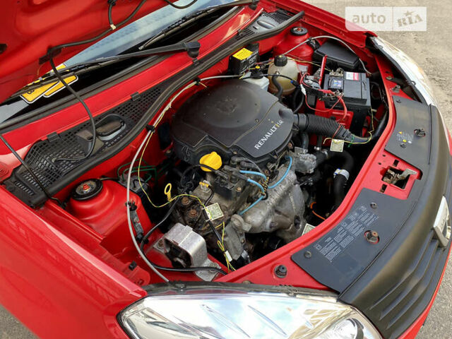 Красный Дачия Сандеро, объемом двигателя 1.4 л и пробегом 179 тыс. км за 4600 $, фото 197 на Automoto.ua