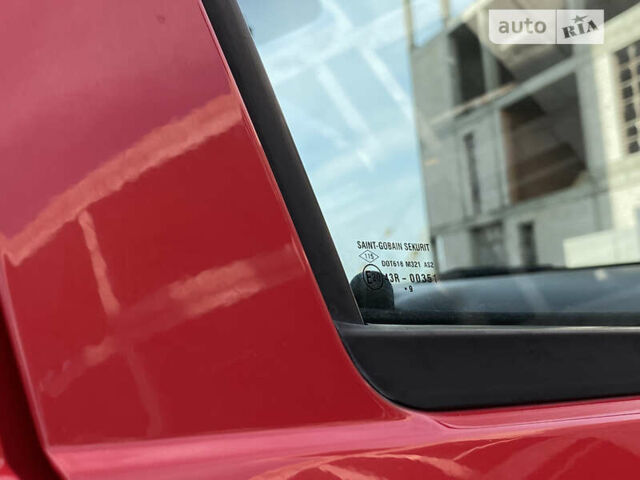 Красный Дачия Сандеро, объемом двигателя 1.4 л и пробегом 179 тыс. км за 4700 $, фото 215 на Automoto.ua