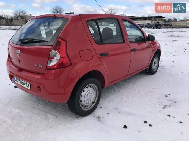 Червоний Дачія Sandero, об'ємом двигуна 1.4 л та пробігом 151 тис. км за 4100 $, фото 5 на Automoto.ua