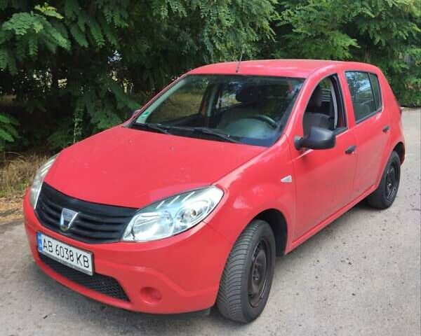 Червоний Дачія Sandero, об'ємом двигуна 1.4 л та пробігом 221 тис. км за 3700 $, фото 1 на Automoto.ua