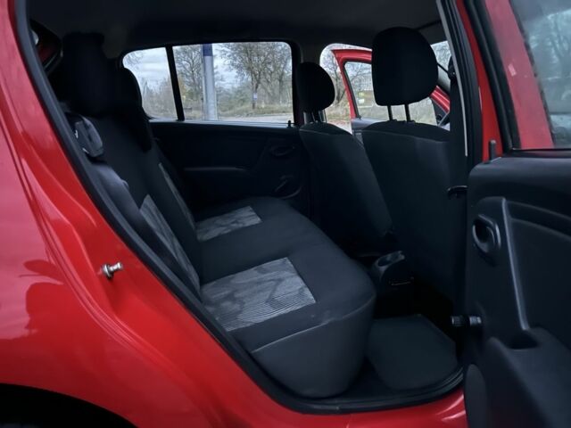 Червоний Дачія Sandero, об'ємом двигуна 1.1 л та пробігом 174 тис. км за 2999 $, фото 15 на Automoto.ua