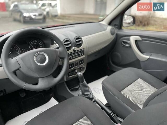 Красный Дачия Сандеро, объемом двигателя 1.2 л и пробегом 205 тыс. км за 4800 $, фото 25 на Automoto.ua