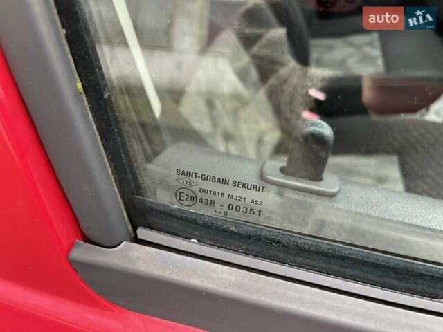 Красный Дачия Сандеро, объемом двигателя 1.2 л и пробегом 205 тыс. км за 4800 $, фото 64 на Automoto.ua