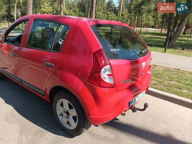 Красный Дачия Сандеро, объемом двигателя 1.39 л и пробегом 192 тыс. км за 3999 $, фото 8 на Automoto.ua