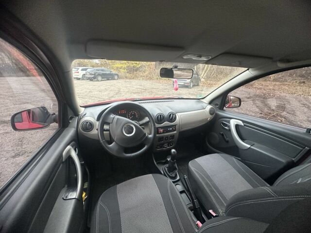 Красный Дачия Сандеро, объемом двигателя 1.4 л и пробегом 175 тыс. км за 4400 $, фото 18 на Automoto.ua