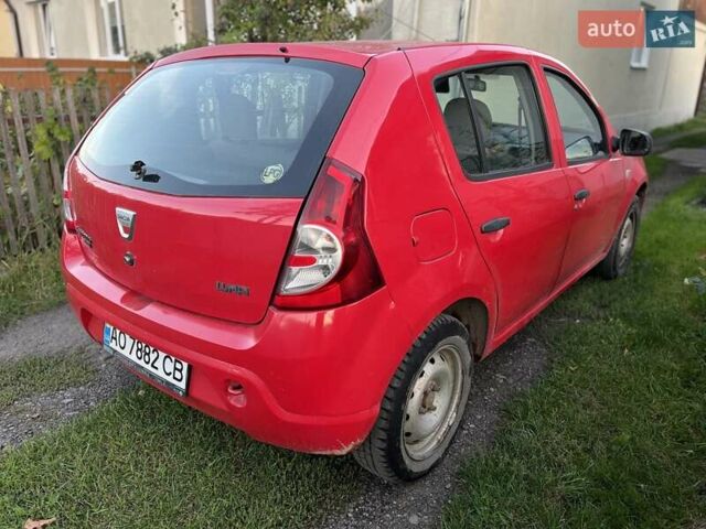 Червоний Дачія Sandero, об'ємом двигуна 1.4 л та пробігом 260 тис. км за 3200 $, фото 1 на Automoto.ua