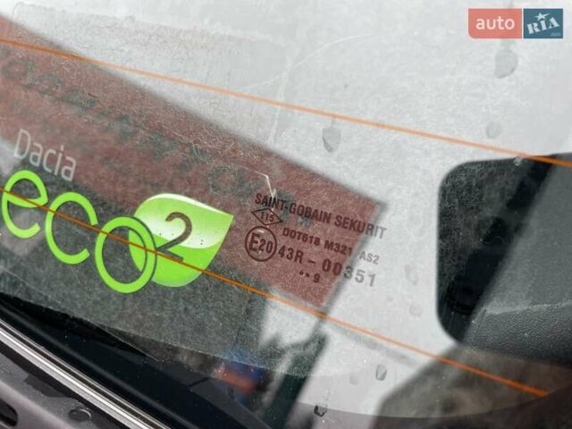 Красный Дачия Сандеро, объемом двигателя 1.2 л и пробегом 205 тыс. км за 4800 $, фото 61 на Automoto.ua