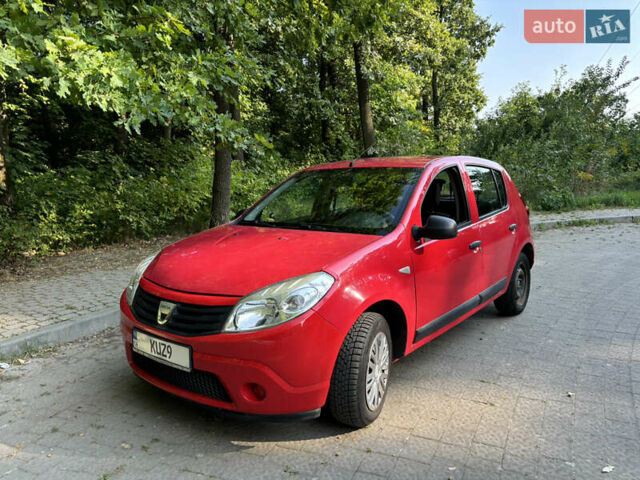 Красный Дачия Сандеро, объемом двигателя 1.39 л и пробегом 160 тыс. км за 3650 $, фото 6 на Automoto.ua