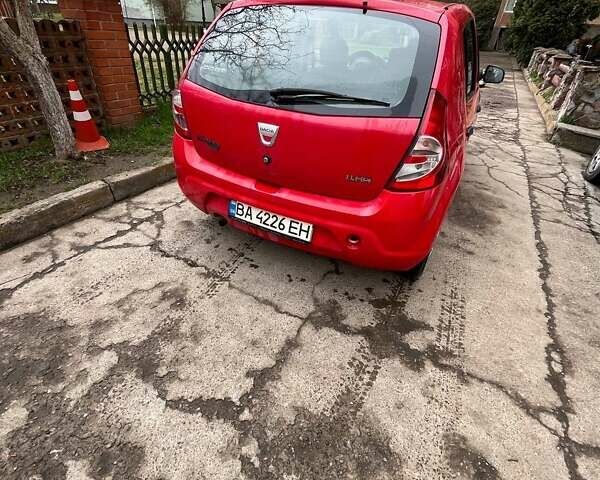 Червоний Дачія Sandero, об'ємом двигуна 1.39 л та пробігом 224 тис. км за 4150 $, фото 5 на Automoto.ua