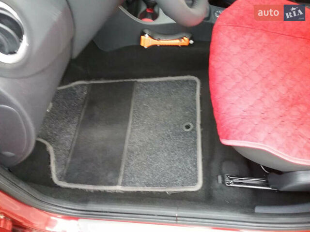 Червоний Дачія Sandero, об'ємом двигуна 1.4 л та пробігом 140 тис. км за 6150 $, фото 12 на Automoto.ua