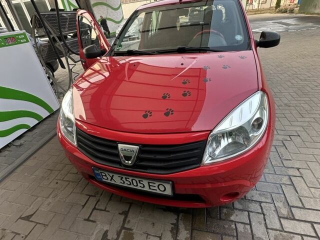 Червоний Дачія Sandero, об'ємом двигуна 1.4 л та пробігом 162 тис. км за 4300 $, фото 2 на Automoto.ua