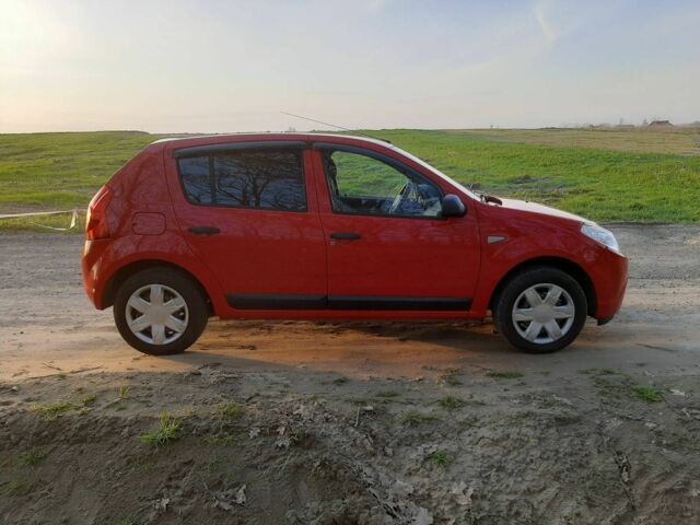 Червоний Дачія Sandero, об'ємом двигуна 0 л та пробігом 130 тис. км за 4700 $, фото 5 на Automoto.ua