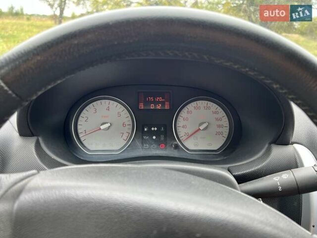 Красный Дачия Сандеро, объемом двигателя 1.4 л и пробегом 175 тыс. км за 3650 $, фото 13 на Automoto.ua