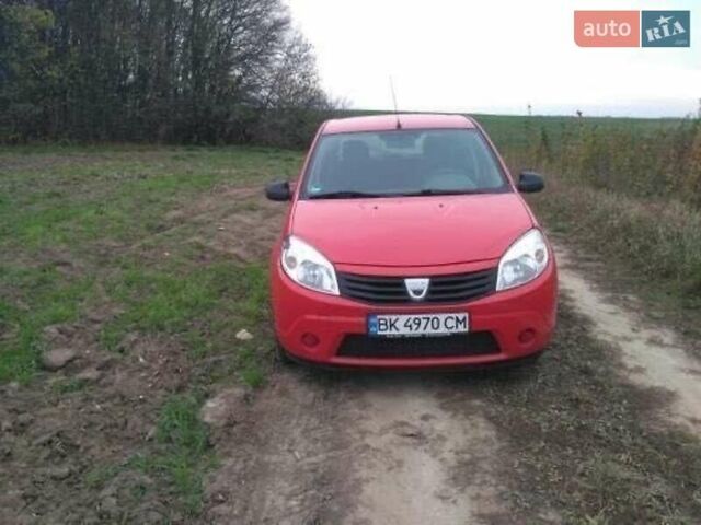 Червоний Дачія Sandero, об'ємом двигуна 1.4 л та пробігом 300 тис. км за 3300 $, фото 1 на Automoto.ua