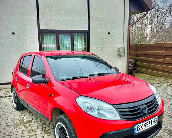 Красный Дачия Сандеро, объемом двигателя 1.39 л и пробегом 200 тыс. км за 3500 $, фото 8 на Automoto.ua