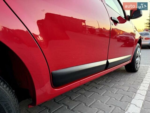 Червоний Дачія Sandero, об'ємом двигуна 1.39 л та пробігом 164 тис. км за 4200 $, фото 21 на Automoto.ua