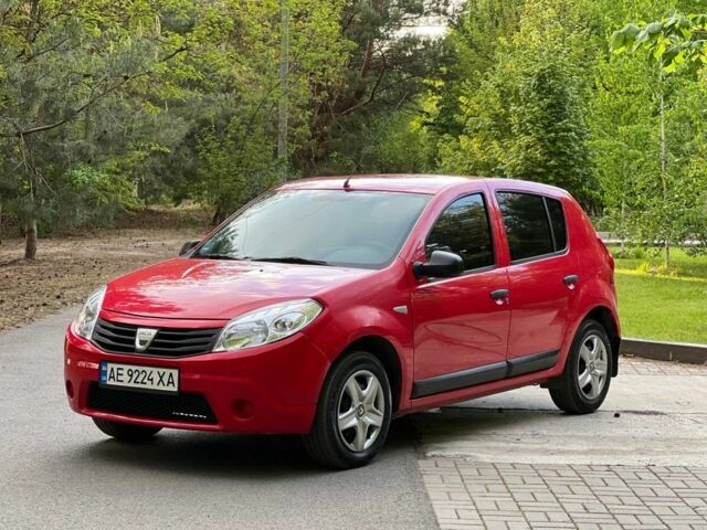 Червоний Дачія Sandero, об'ємом двигуна 1.1 л та пробігом 161 тис. км за 4550 $, фото 1 на Automoto.ua