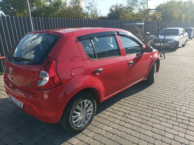 Червоний Дачія Sandero, об'ємом двигуна 0 л та пробігом 224 тис. км за 3400 $, фото 2 на Automoto.ua