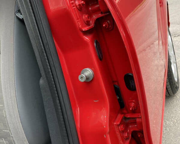 Красный Дачия Сандеро, объемом двигателя 1.4 л и пробегом 179 тыс. км за 4600 $, фото 101 на Automoto.ua