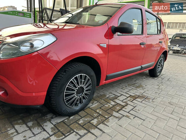 Червоний Дачія Sandero, об'ємом двигуна 1.4 л та пробігом 182 тис. км за 4300 $, фото 13 на Automoto.ua