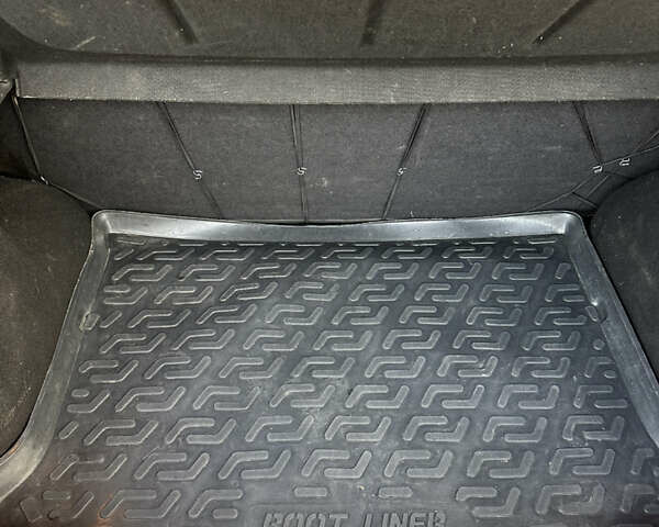 Червоний Дачія Sandero, об'ємом двигуна 1.4 л та пробігом 182 тис. км за 4300 $, фото 21 на Automoto.ua