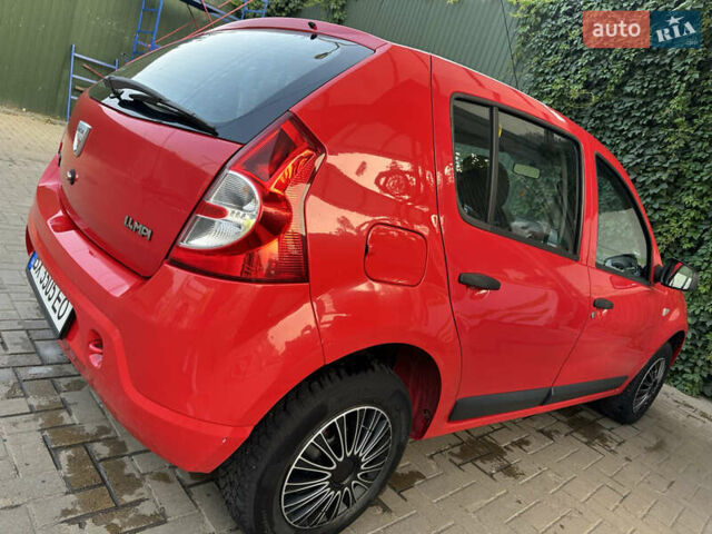 Червоний Дачія Sandero, об'ємом двигуна 1.4 л та пробігом 182 тис. км за 4300 $, фото 18 на Automoto.ua