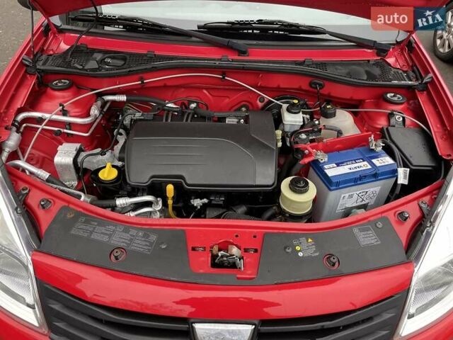 Красный Дачия Сандеро, объемом двигателя 1.2 л и пробегом 205 тыс. км за 4800 $, фото 41 на Automoto.ua