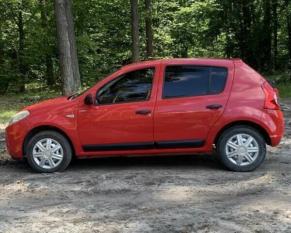 Червоний Дачія Sandero, об'ємом двигуна 1.39 л та пробігом 181 тис. км за 3999 $, фото 12 на Automoto.ua