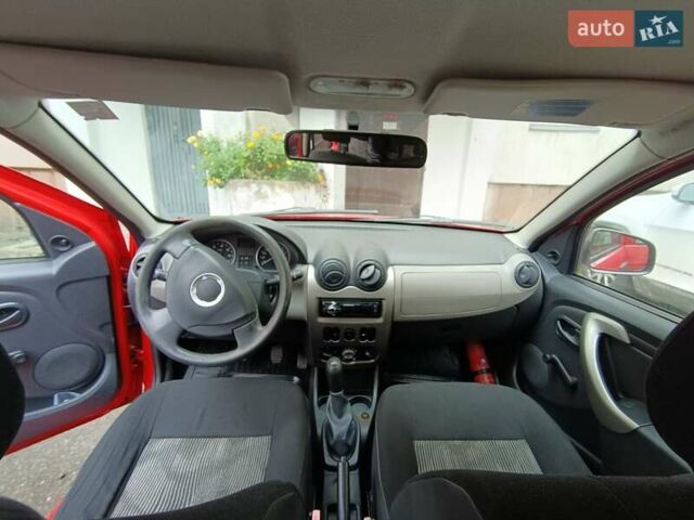 Красный Дачия Сандеро, объемом двигателя 1.39 л и пробегом 192 тыс. км за 3999 $, фото 19 на Automoto.ua