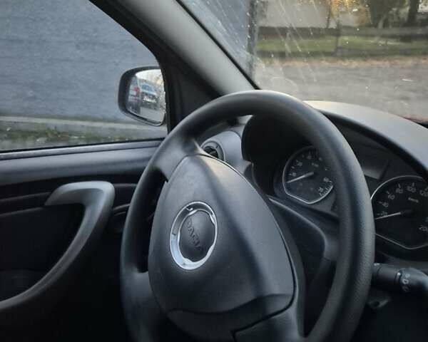 Дачия Сандеро 2009 в Киверцы на Automoto.ua Красный Дачия Сандеро, объемом двигателя 1.4 л и пробегом 156 тыс. км за 3999 $, фото 8 на Automoto.ua