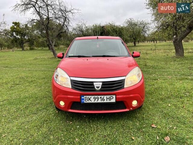 Красный Дачия Сандеро, объемом двигателя 1.4 л и пробегом 175 тыс. км за 3650 $, фото 6 на Automoto.ua