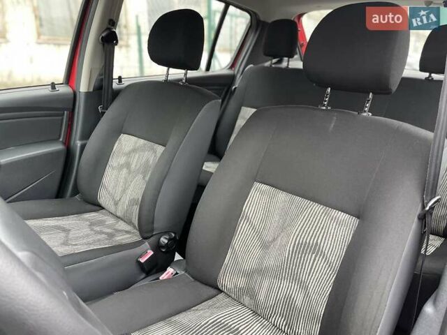 Красный Дачия Сандеро, объемом двигателя 1.2 л и пробегом 205 тыс. км за 4800 $, фото 20 на Automoto.ua